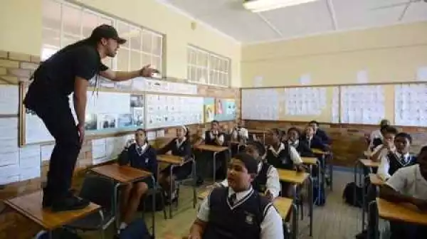 Too Much Swag! Meet the Teacher Who Uses Hip-Hop to Make Mathematics More Fun for Students (Video)